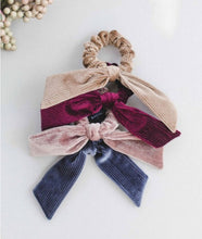 Load image into Gallery viewer, CASSIA SCRUNCHIE 4 pack set
